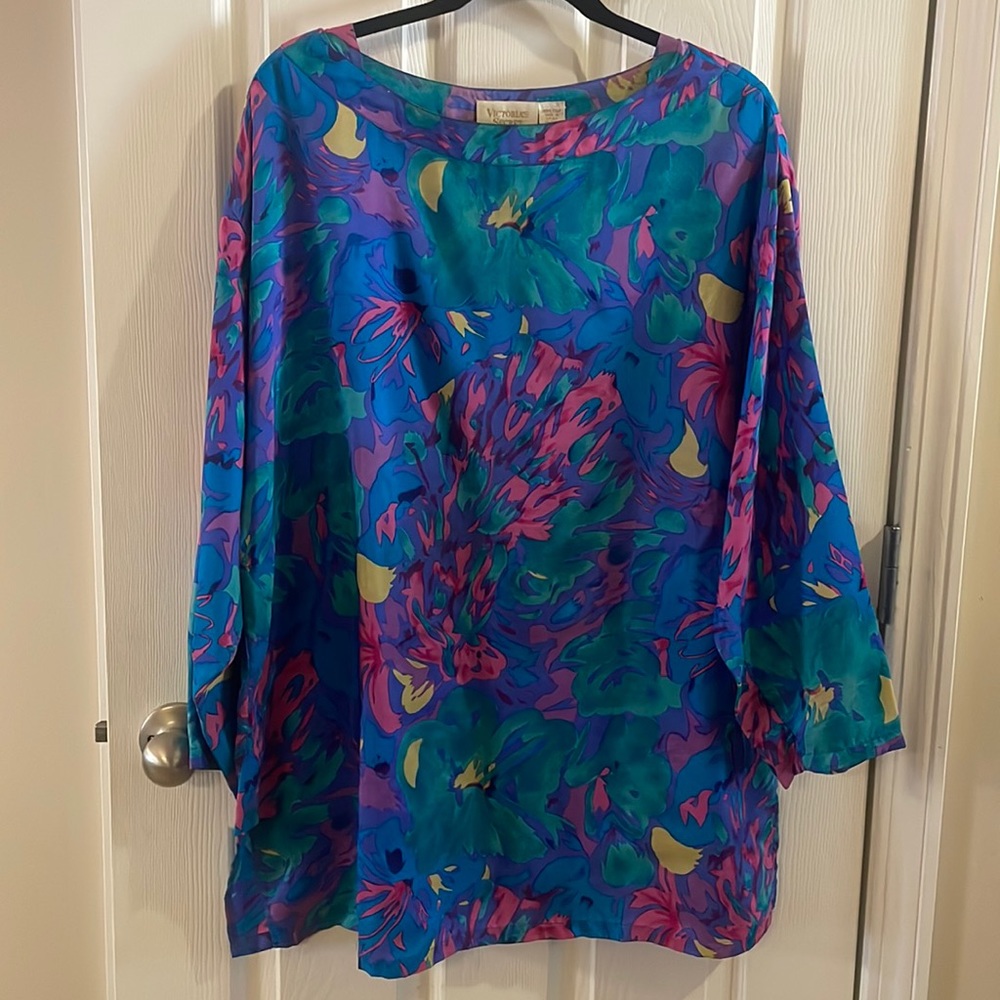 RARE Gold Label Victoria’s Secret 100% Silk Tunic